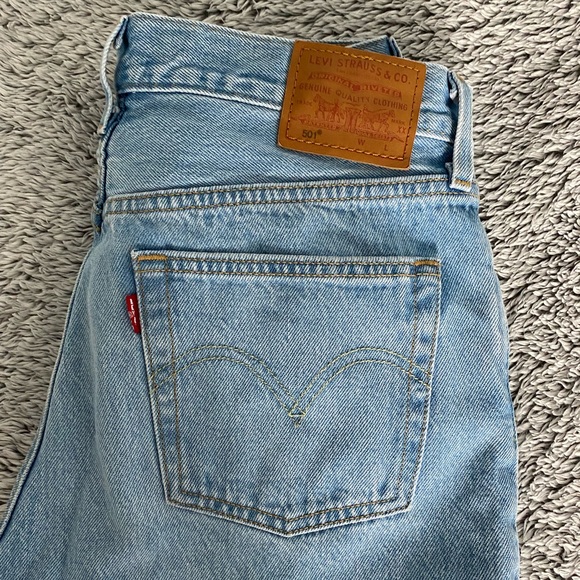 Jeans | Levis 5 Light Washed Vintage 